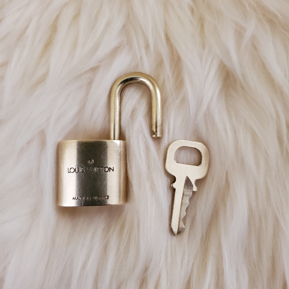 Louis Vuitton Gold Brass Hardware Lock & Key #304 - Picture 2 of 5